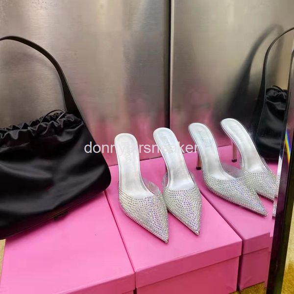 slippers fashion high-heeled color diamond, wearing straight sandals and women's shoes, Black
slippers fashion high-heeled color diamond, wearing straight sandals and women's shoes, Black