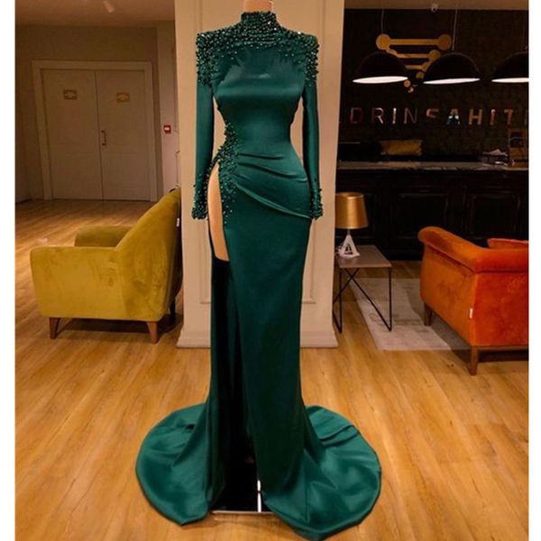 high neck beaded green evening prom dresses long 2021 elegant dubai fashion modest prom gowns robe de soiree 2022, Black;red
high neck beaded green evening prom dresses long 2021 elegant dubai fashion modest prom gowns robe de soiree 2022, Black;red