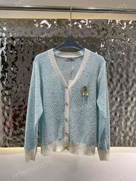 luxury women sweater ch..el chest metal pin decorative cutout knit cardigan jackets fashion brand designer womens sweaters, White;black
luxury women sweater ch..el chest metal pin decorative cutout knit cardigan jackets fashion brand designer womens sweaters, White;black