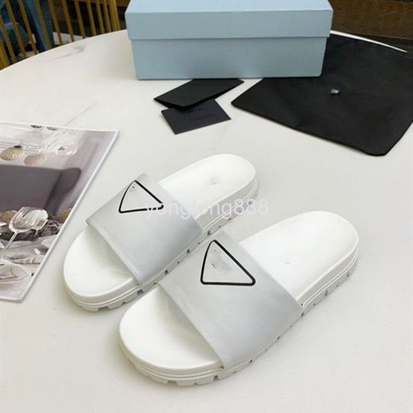 slippers high end quality summer spring slippers fashion flat bottomed beach sandals british, Black
slippers high end quality summer spring slippers fashion flat bottomed beach sandals british, Black