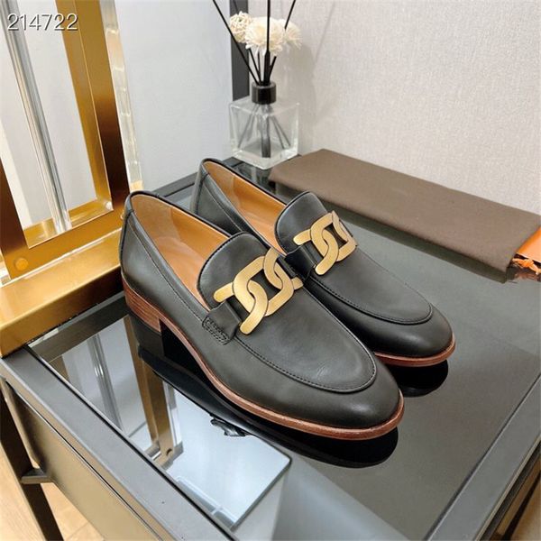 2022 new retro large metal buckle thick heel loafers all leather low heel casual women shoes, Black
2022 new retro large metal buckle thick heel loafers all leather low heel casual women shoes, Black