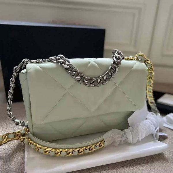 26cm classic handbags totes bags avocado green genuine leather ladies crossbody designer bags flap timeless diamond quilting large capacity
26cm classic handbags totes bags avocado green genuine leather ladies crossbody designer bags flap timeless diamond quilting large capacity