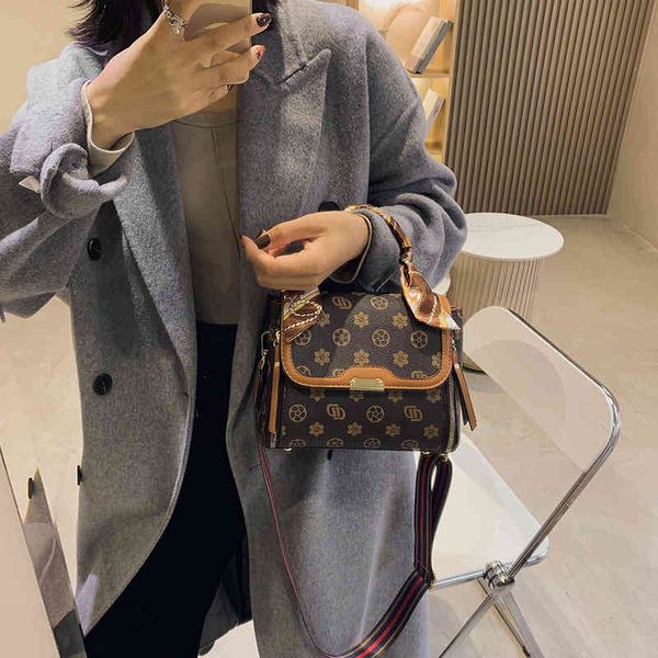 65% outlet online sales autumn trend armpit british style small square bag single shoulder women's messenger bag
65% outlet online sales autumn trend armpit british style small square bag single shoulder women's messenger bag