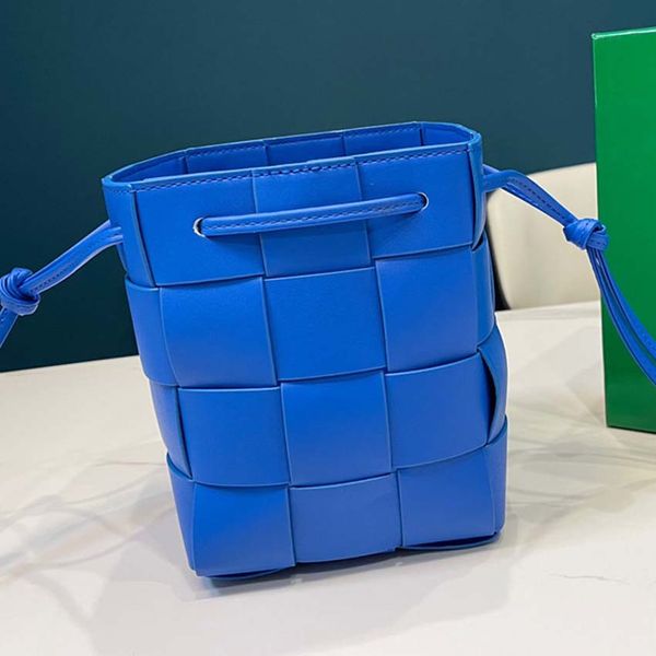 2022 women bags crossbody handbag one-shoulder pillow versatile design leather stylish high-end small square handbag 106
2022 women bags crossbody handbag one-shoulder pillow versatile design leather stylish high-end small square handbag 106