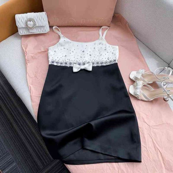 summer new heavy industry suspender skirt studded with diamonds nail beads bowknot light luxury celebrity dress temperament, Black
summer new heavy industry suspender skirt studded with diamonds nail beads bowknot light luxury celebrity dress temperament, Black