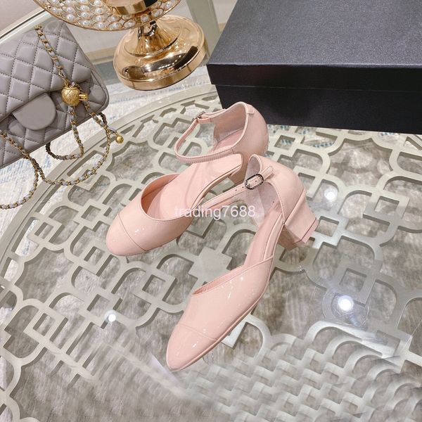 sandals spring and summer one button versatile middle heel baotou sandals french hollow shallow mouth bridesmaid shoes single, Black
sandals spring and summer one button versatile middle heel baotou sandals french hollow shallow mouth bridesmaid shoes single, Black