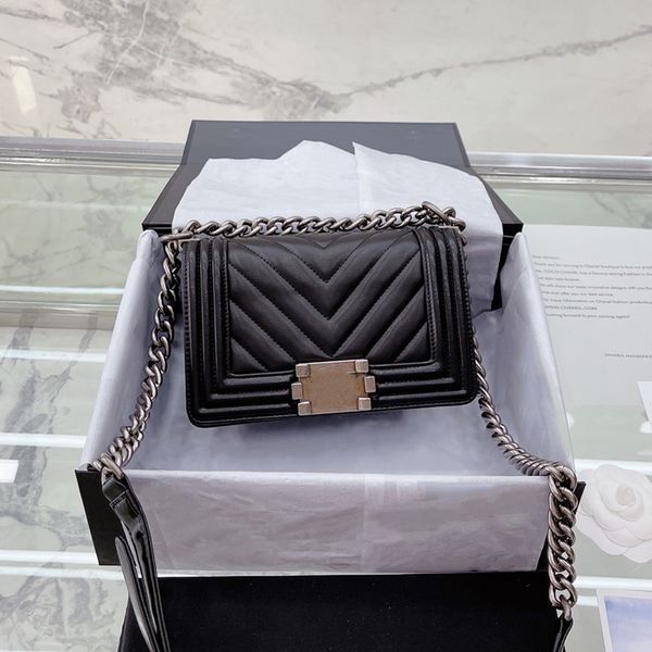 womens lambskin chevron v-stitch quilted bags classic flap gold/silver hardware metal chain adjustable shoulder strap crossbody shoulder tot
womens lambskin chevron v-stitch quilted bags classic flap gold/silver hardware metal chain adjustable shoulder strap crossbody shoulder tot