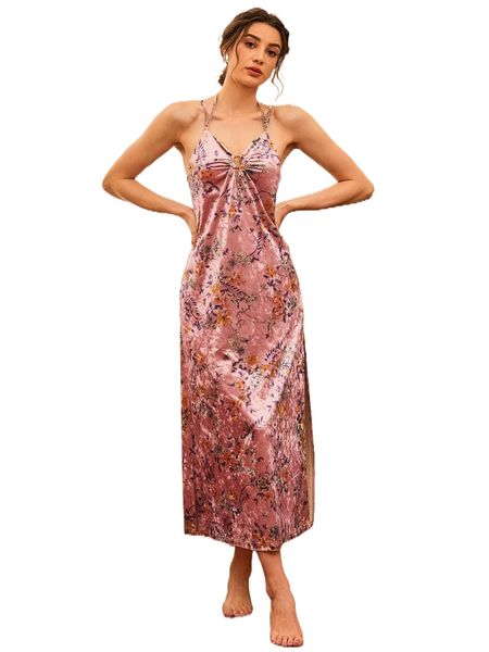 floral print ring linked split thigh velvet night dress 95gb#, Black;red
floral print ring linked split thigh velvet night dress 95gb#, Black;red