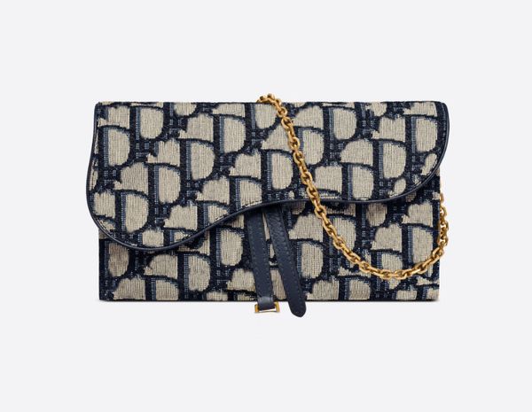 classic luxury fashion brand wallet vintage lady brown leather handbag designer chain shoulder bag with box wholesale d 02, Red;black
classic luxury fashion brand wallet vintage lady brown leather handbag designer chain shoulder bag with box wholesale d 02, Red;black