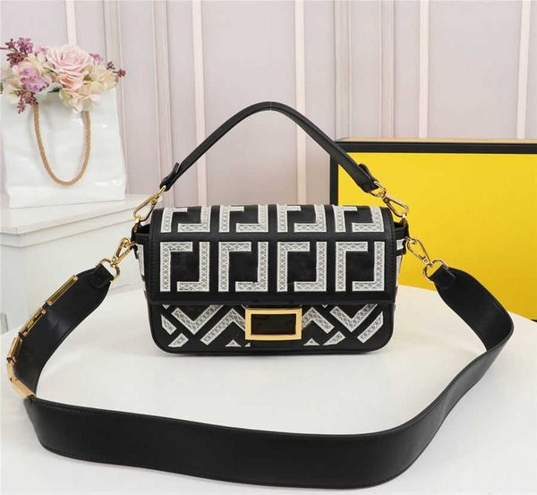 newset classical handbags women shoulder bags handbag colors feminina clutch lady messenger bag purse shopping
newset classical handbags women shoulder bags handbag colors feminina clutch lady messenger bag purse shopping