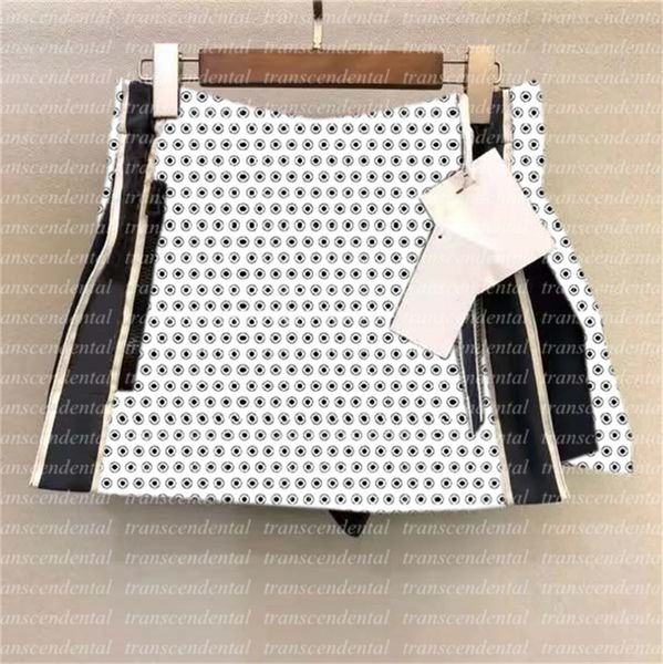 women pleated skirt letter print gril's high-waisted a-line skirts short fashion and leisure with zipper dress, Black
women pleated skirt letter print gril's high-waisted a-line skirts short fashion and leisure with zipper dress, Black