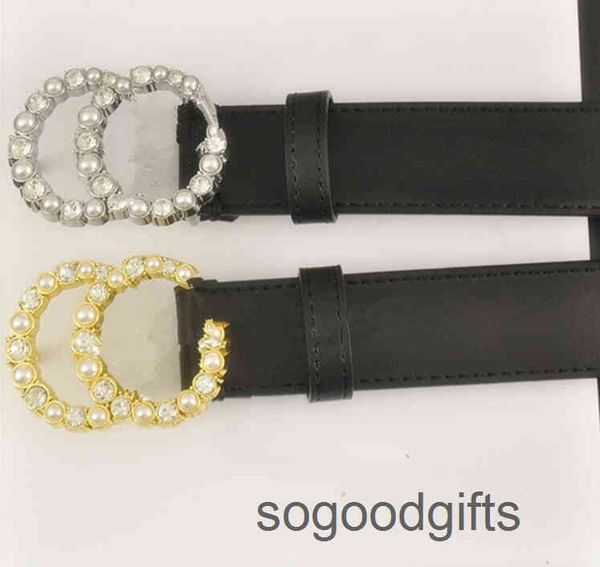 classic g 2022 selling leather belt men and women gold silver pearl buckle black belts fast delivery with box, Black;brown
classic g 2022 selling leather belt men and women gold silver pearl buckle black belts fast delivery with box, Black;brown