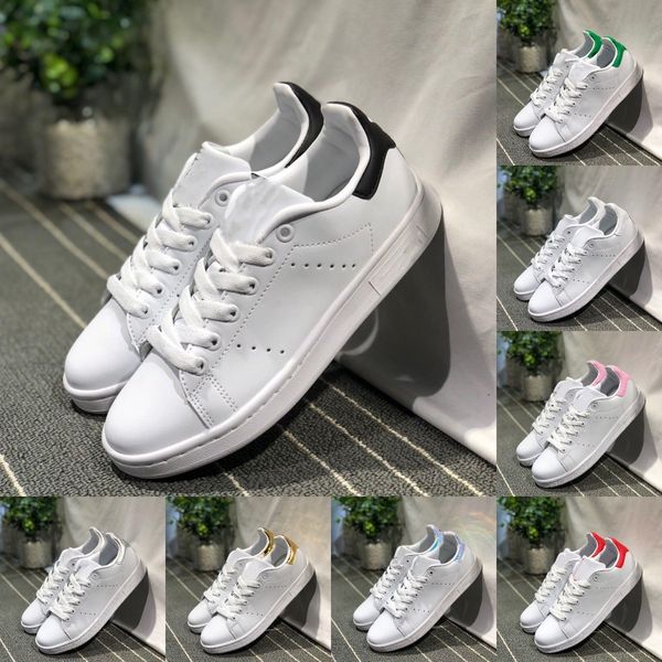 2022 mens womens superstar casual shoes discount designer white black pink blue gold superstars 80s pride sneakers super star women men spor
2022 mens womens superstar casual shoes discount designer white black pink blue gold superstars 80s pride sneakers super star women men spor