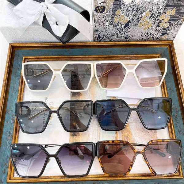 same eye show a small 30 tidefactory outlet fashion men's women's sunglasses2022 trendy latest sunglasses, White;black
same eye show a small 30 tidefactory outlet fashion men's women's sunglasses2022 trendy latest sunglasses, White;black