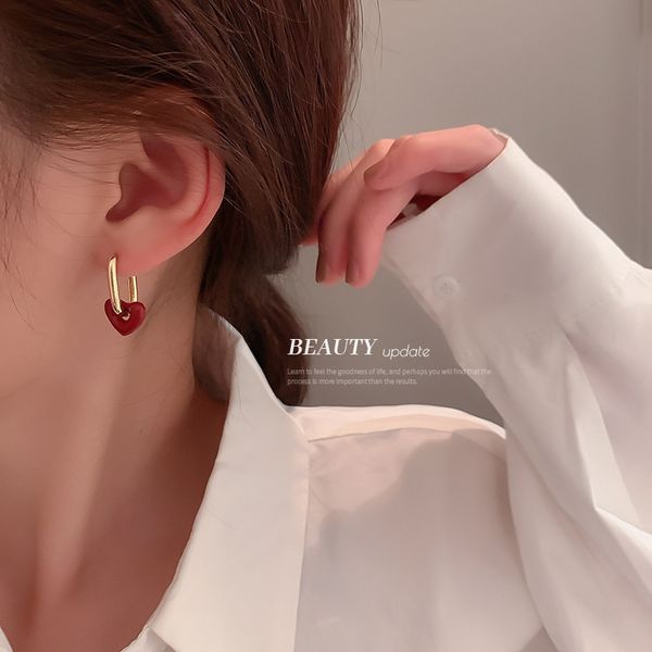 korean paint hollowed heart shape ear clip necklace niche metal square design earrings simple earrings temperament female, Golden
korean paint hollowed heart shape ear clip necklace niche metal square design earrings simple earrings temperament female, Golden