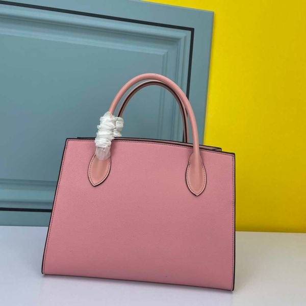 luxury #66158 leather ladies tote bag fashion classic atmospheric shopping handbag designer lacquer ornament women bucket bag
luxury #66158 leather ladies tote bag fashion classic atmospheric shopping handbag designer lacquer ornament women bucket bag