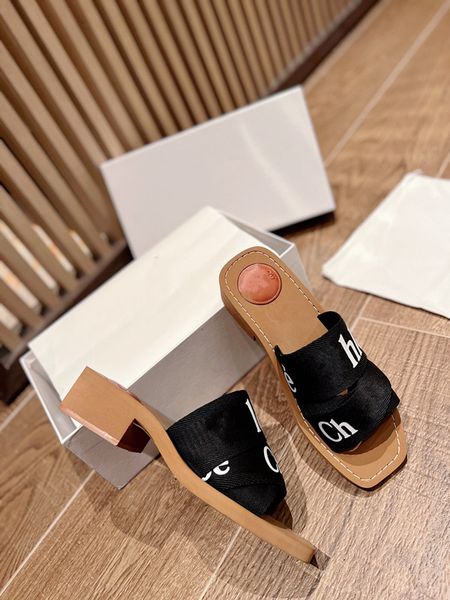 2021 slipper designer slide summer sandals fashion beach indoor flat flip flops leather lady women shoes ladies slippers, Black 
2021 slipper designer slide summer sandals fashion beach indoor flat flip flops leather lady women shoes ladies slippers, Black