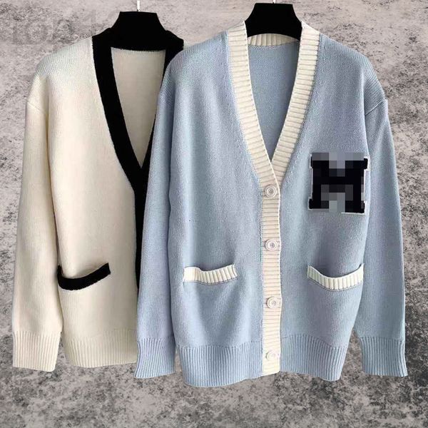 women's sweaters designer m021 autumn and winter contrast wool cashmere knitted cardigan women's college style letter loose sweate, White;black
women's sweaters designer m021 autumn and winter contrast wool cashmere knitted cardigan women's college style letter loose sweate, White;black