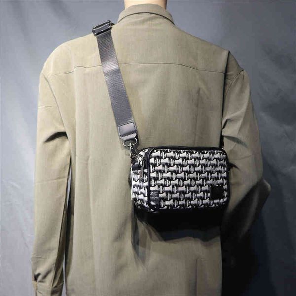 shoulder leisure canvas small stripe diagonal lucky four-leaf clover women's bag niche design
shoulder leisure canvas small stripe diagonal lucky four-leaf clover women's bag niche design