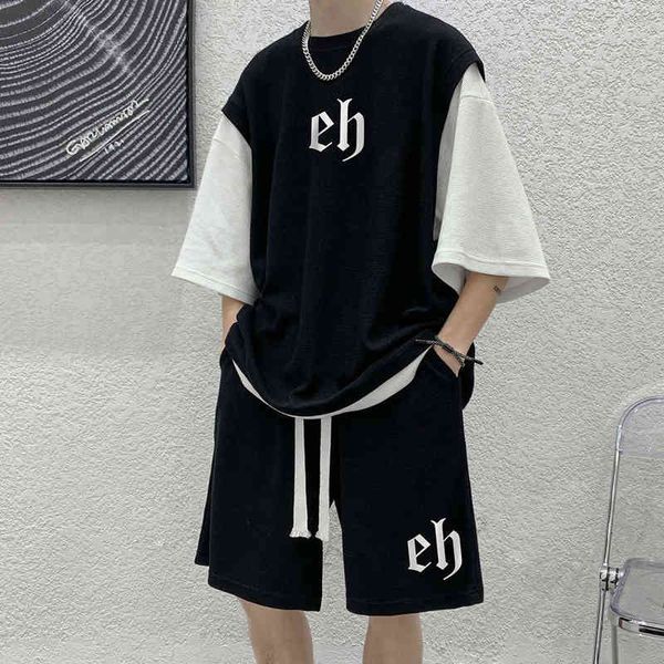 summer vacation two piece casual suit waffle sports trendy men's loose t-shirt, White;black
summer vacation two piece casual suit waffle sports trendy men's loose t-shirt, White;black