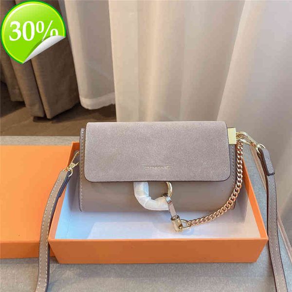 shoulder straddle women handbag mobile phone cosmetic bag superior quality nubuck leather girl's candy bags
shoulder straddle women handbag mobile phone cosmetic bag superior quality nubuck leather girl's candy bags