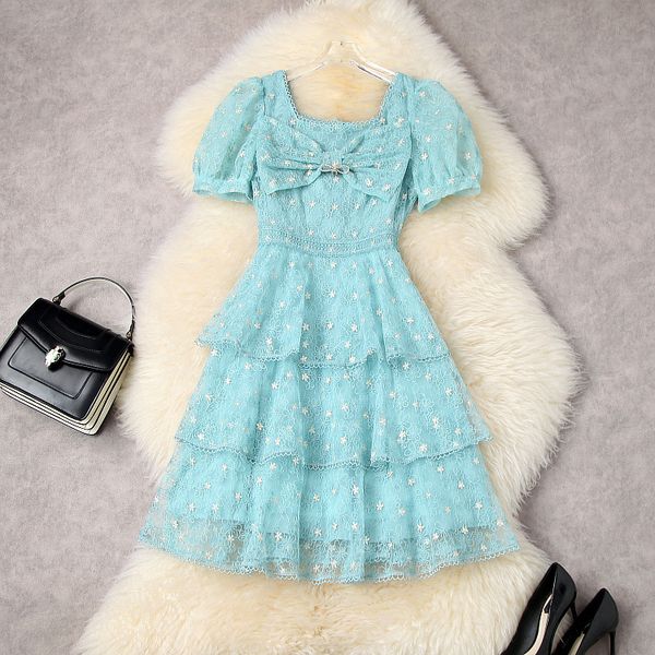 european and american women's wear spring 2022 new short sleeve square collar bow blue lace layer cake fashion dress, Black;gray
european and american women's wear spring 2022 new short sleeve square collar bow blue lace layer cake fashion dress, Black;gray