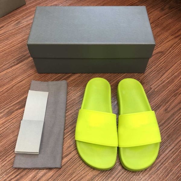 couple slippers luxury brand shoe pool shoe sandals home flat print slides designer, Black
couple slippers luxury brand shoe pool shoe sandals home flat print slides designer, Black