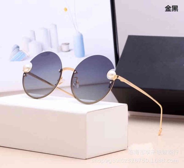 sunglasses double c2183 high grade women's polarized sunglasses star pearl fashion, White;black
sunglasses double c2183 high grade women's polarized sunglasses star pearl fashion, White;black