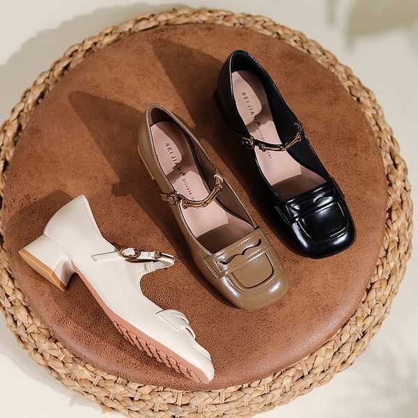 women 2022 luxury designer sandals slippers leather boots thick summer women's fashion outdoor leather sole sneakers 35-41 x29, Black 
women 2022 luxury designer sandals slippers leather boots thick summer women's fashion outdoor leather sole sneakers 35-41 x29, Black