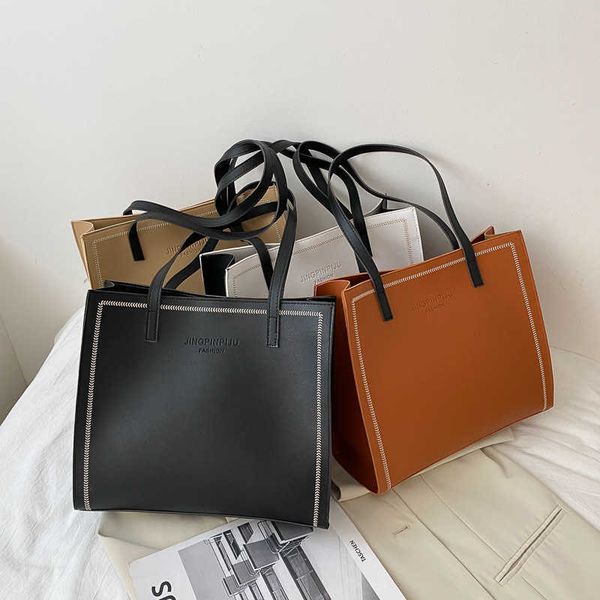texture bag foreign style large capacity shoulder bag women's 2021 new korean solid color handbag simple tote bag
texture bag foreign style large capacity shoulder bag women's 2021 new korean solid color handbag simple tote bag