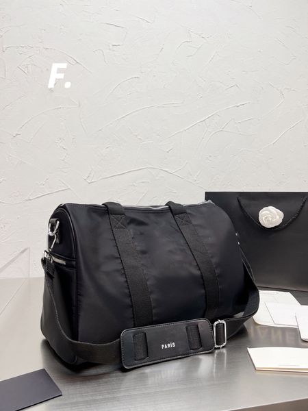 women's designers shoulder bag luxury tote purse handbag message bags cluth brand classic leather lady luggage crossbody valise trashba
women's designers shoulder bag luxury tote purse handbag message bags cluth brand classic leather lady luggage crossbody valise trashba