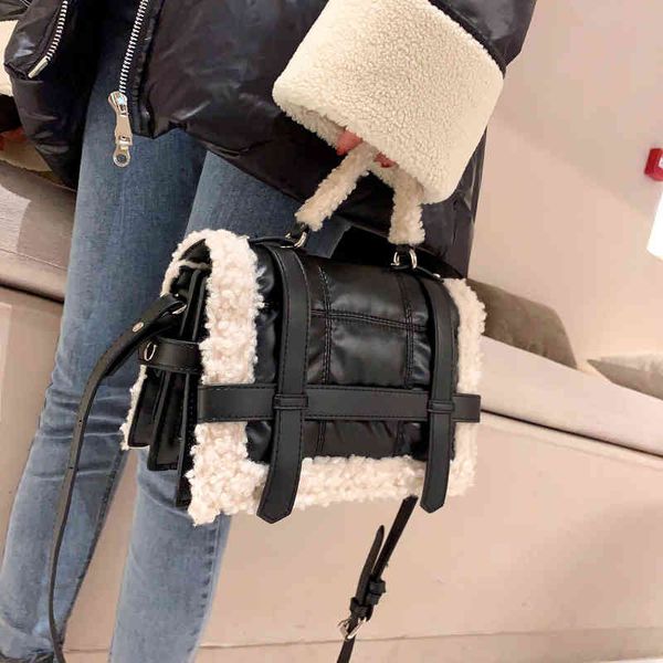 fashion lambswool quilted women handbags design brand shoulder bags luxury pu leather space padded crossbody messenger bag 2021 220427
fashion lambswool quilted women handbags design brand shoulder bags luxury pu leather space padded crossbody messenger bag 2021 220427
