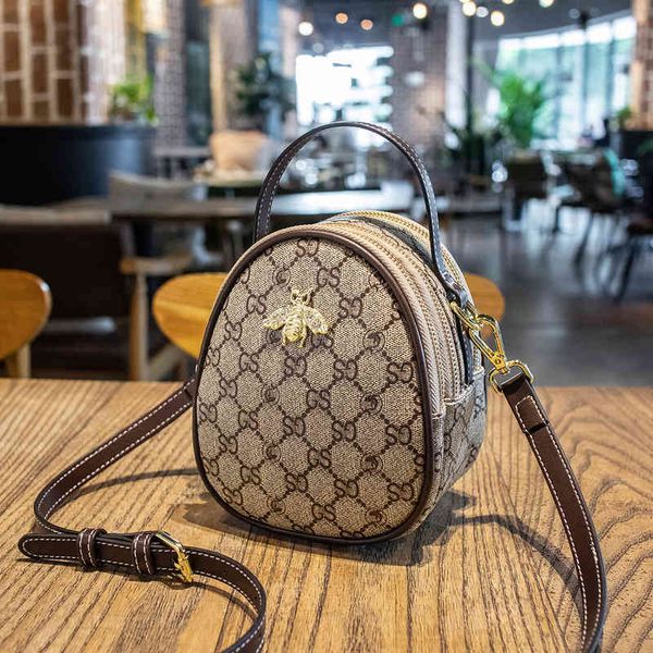 small round capacity versatile handbag fashion bag single shoulder bag messenger bag women's bagluxury style
small round capacity versatile handbag fashion bag single shoulder bag messenger bag women's bagluxury style
