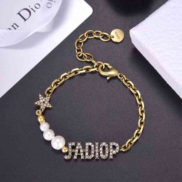 2022 factory wholesale new di home pearl women's rhinestone bracelet accessories light luxury style versatile personality, Black
2022 factory wholesale new di home pearl women's rhinestone bracelet accessories light luxury style versatile personality, Black