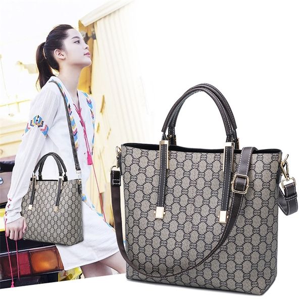 women's bag new printed large capacity sling one shoulder messenger portable tote bag
women's bag new printed large capacity sling one shoulder messenger portable tote bag