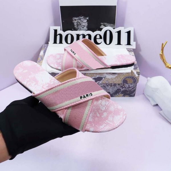 designer slippers men slide slipper sport triple black casual beach shoes l flip flops summer discount price outdoor mens slippers 35-41 65
designer slippers men slide slipper sport triple black casual beach shoes l flip flops summer discount price outdoor mens slippers 35-41 65