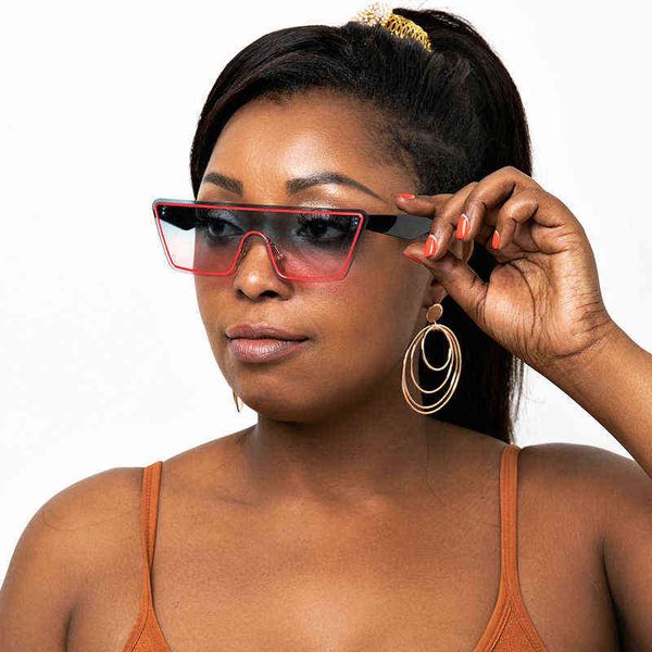 2022 new fashion sunglasses men's leisure hd outdoor sun visor drive women's sunglasses swx5, White;black
2022 new fashion sunglasses men's leisure hd outdoor sun visor drive women's sunglasses swx5, White;black