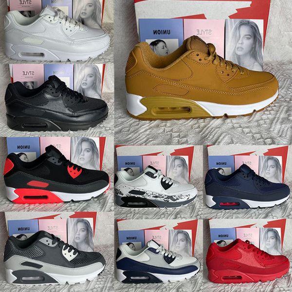 uality 2022 classic designers mens and womens running shoes leather mesh breathable wholesale women sneakers sports trainer cushion chaussur
uality 2022 classic designers mens and womens running shoes leather mesh breathable wholesale women sneakers sports trainer cushion chaussur