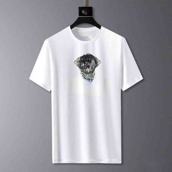 designer men's fashion t-shirt collection summer new short sleeve men's youth large slim high-end european medusa half, White;black
designer men's fashion t-shirt collection summer new short sleeve men's youth large slim high-end european medusa half, White;black