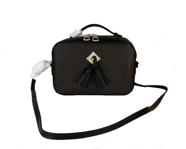 fashion designers women handbags luxurys lady shoulder bags highs quality leather messenger bag classic flowers crossbody purses chains plai
fashion designers women handbags luxurys lady shoulder bags highs quality leather messenger bag classic flowers crossbody purses chains plai