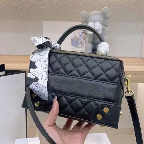 tz ladies fashion mini bags solid color genuine leather designer bags luxury silk scarf portable double zipper totes handbags crossbody shou
tz ladies fashion mini bags solid color genuine leather designer bags luxury silk scarf portable double zipper totes handbags crossbody shou