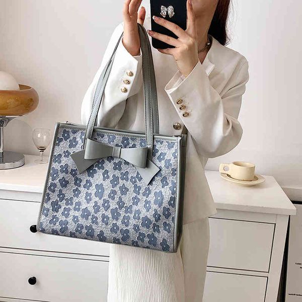 2022 summer new bag women's texture large capacity versatile shoulder style tote designer bags for women
2022 summer new bag women's texture large capacity versatile shoulder style tote designer bags for women