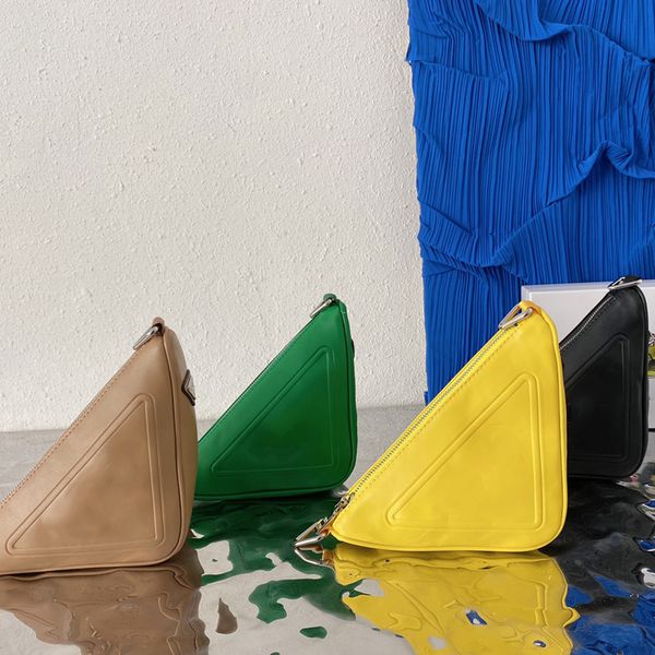 shoulder bags ladies luxury designer classic leather glossy design triangle bag fashion casual novelty versatile handbag messenger bag walle
shoulder bags ladies luxury designer classic leather glossy design triangle bag fashion casual novelty versatile handbag messenger bag walle