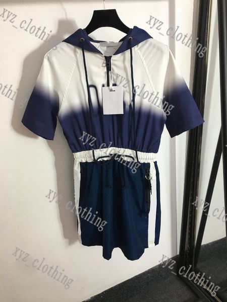 22ss womens sports gradient dresses desdigner single-breasted hooded t hsirts shirts skirts long-sleeve striped shirt dress simple and elega, Black;gray
22ss womens sports gradient dresses desdigner single-breasted hooded t hsirts shirts skirts long-sleeve striped shirt dress simple and elega, Black;gray