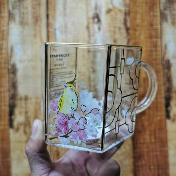 starbucks's new 414m falling cherry in 2022 cherry blossom season, colorful birds and flowers, window view and cherry viewing glass wat
starbucks's new 414m falling cherry in 2022 cherry blossom season, colorful birds and flowers, window view and cherry viewing glass wat