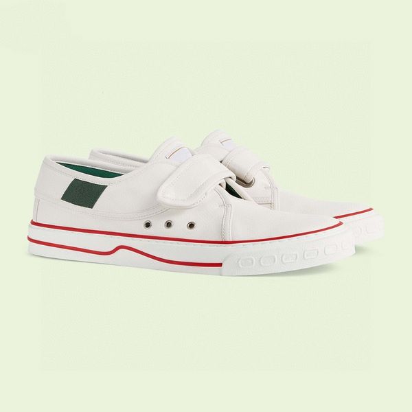 2022 designer sneakers b23 brand casual shoe design trainers high canvas man women shoes boots sandals slides slippers express with dustbag, Black
2022 designer sneakers b23 brand casual shoe design trainers high canvas man women shoes boots sandals slides slippers express with dustbag, Black