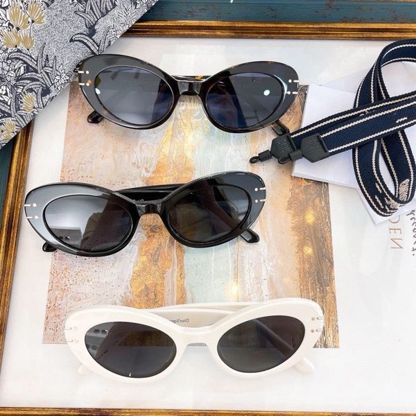 50% discount for factory direct sales2022 family d personalized cat's eye female same sunglasses signature b3u, White;black
50% discount for factory direct sales2022 family d personalized cat's eye female same sunglasses signature b3u, White;black