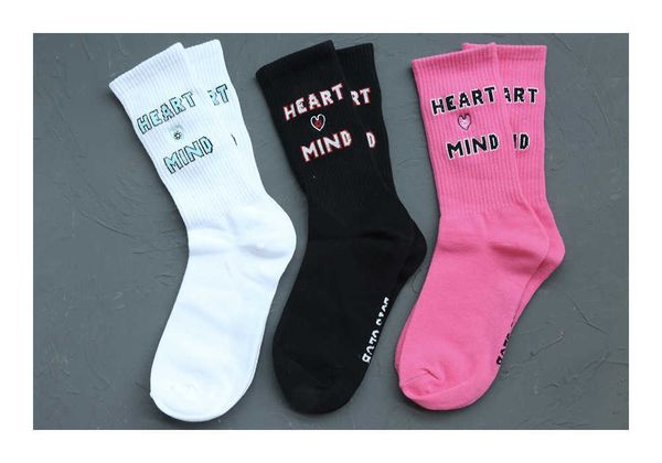 2 pairs of heartmind love embroidered cotton sports socks men's and women's medium socks, Black
2 pairs of heartmind love embroidered cotton sports socks men's and women's medium socks, Black