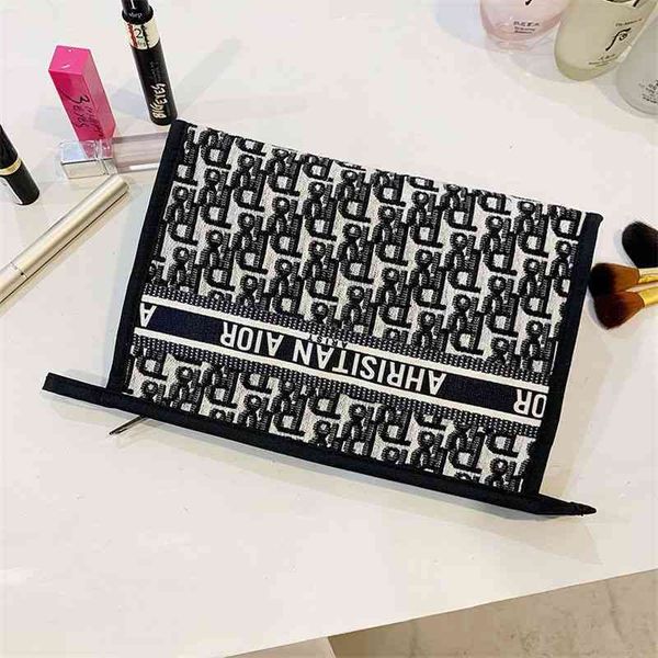 70% factory online sale red canvas embroidered travel wash one shoulder cross square bag 25t7
70% factory online sale red canvas embroidered travel wash one shoulder cross square bag 25t7