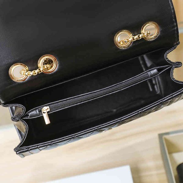 women's bag 2022 new small simple single shoulder cross square chain crossbody bags for women handbags
women's bag 2022 new small simple single shoulder cross square chain crossbody bags for women handbags
